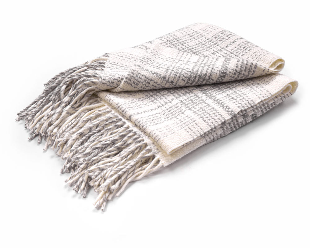 Fjell/Mountain-Grey and Ivory